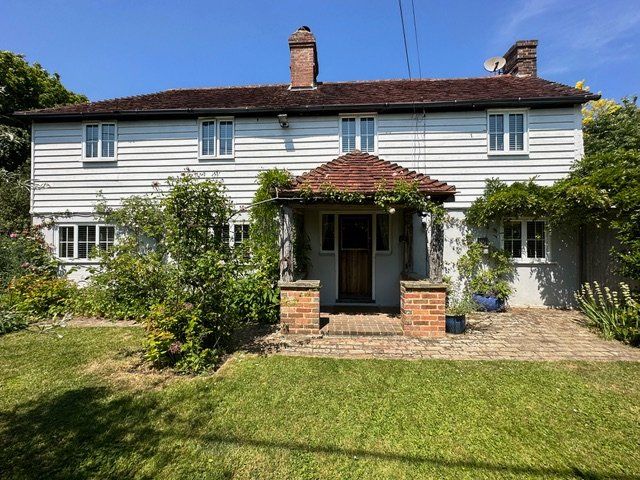 Property photo 2 of 14 Front