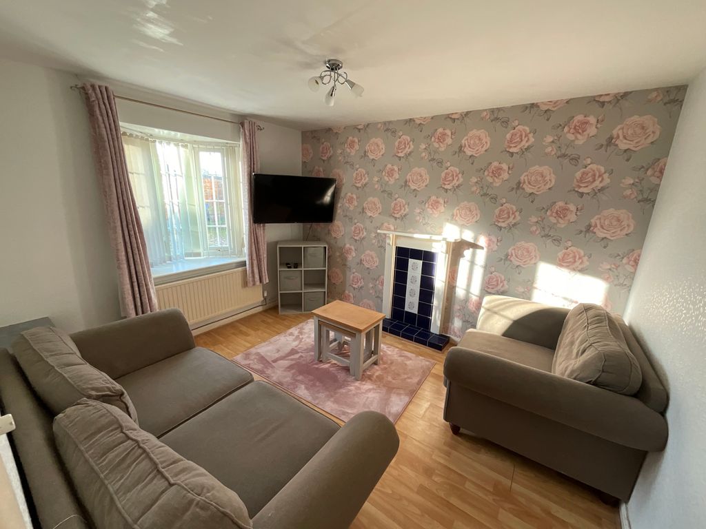 Property photo 2 of 10 Img_5207