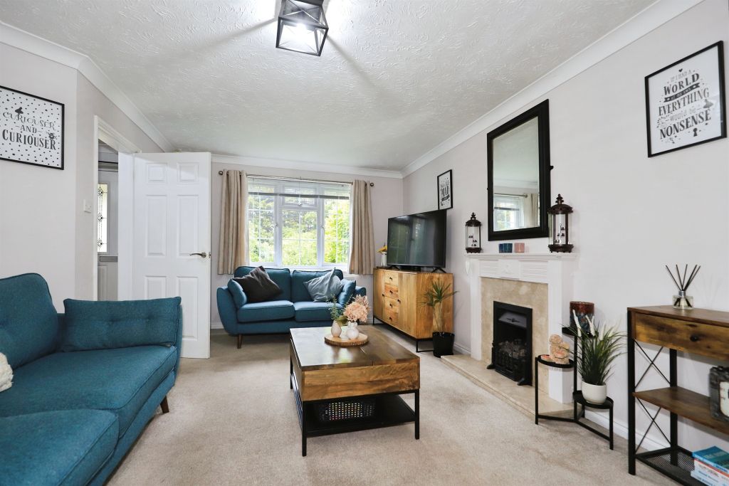 Property photo 2 of 18