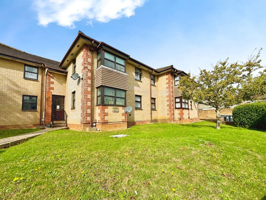 Property photo 1 of 14