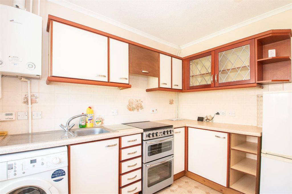 Property photo 2 of 18 29Lyn_4.Jpg