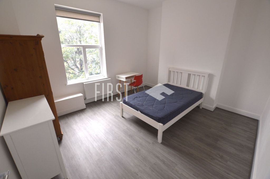 Property photo 1 of 14 Photo 15