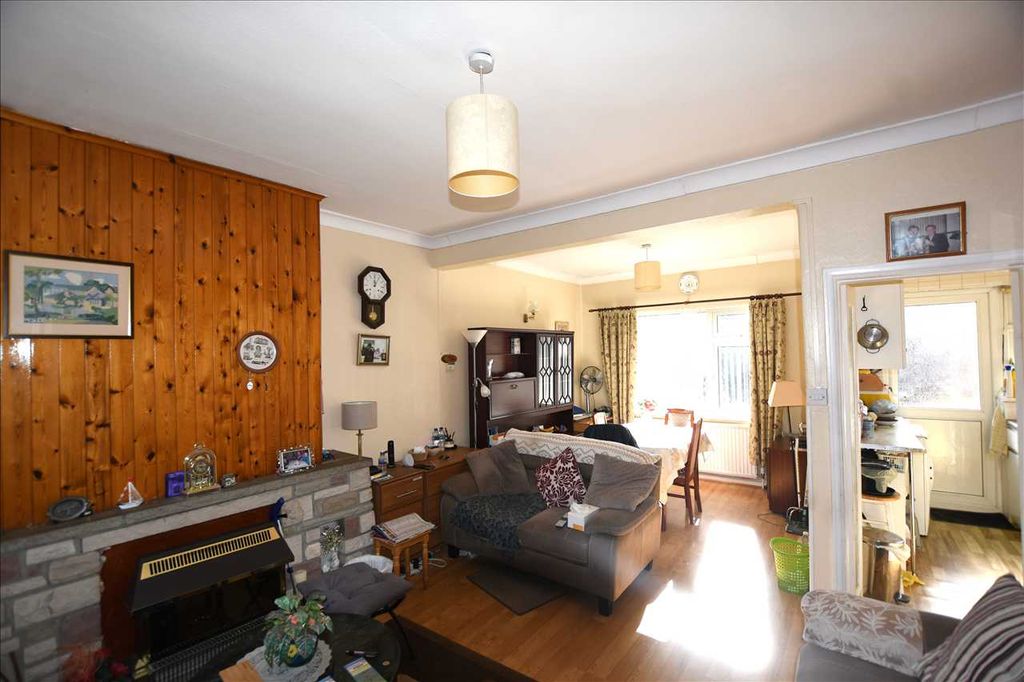 Property photo 3 of 9 Living Room