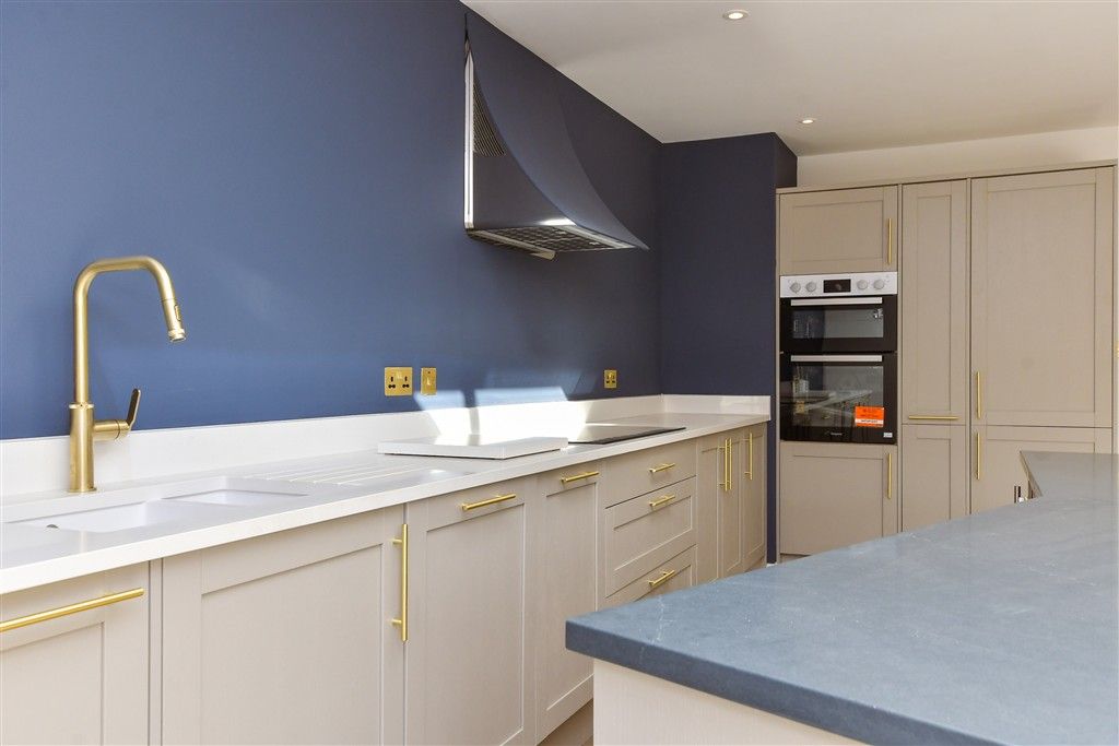 Property photo 3 of 18 Internal Lifestyle Photograph