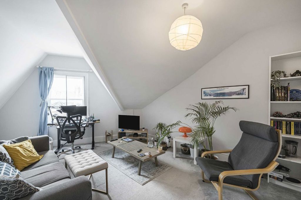 Property photo 2 of 4