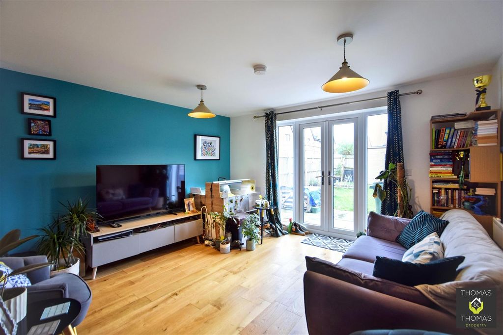 Property photo 3 of 15 Dsc_0120 (1).Jpg