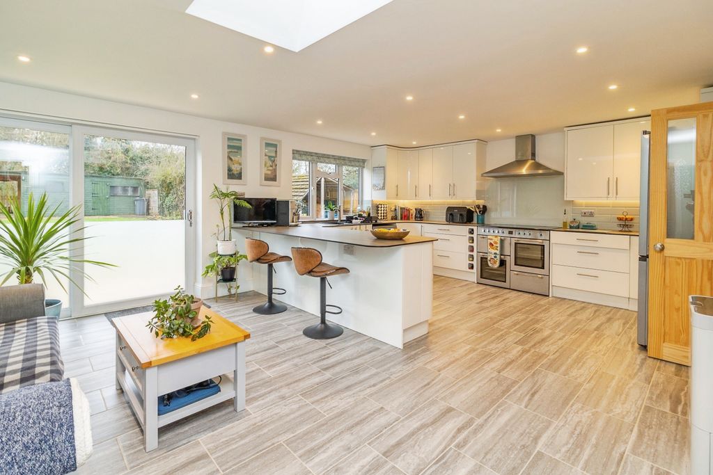 Property photo 2 of 20 Photo #2