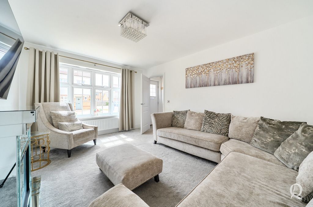 Property photo 2 of 22 2812Ac90-6De3-4Ec...