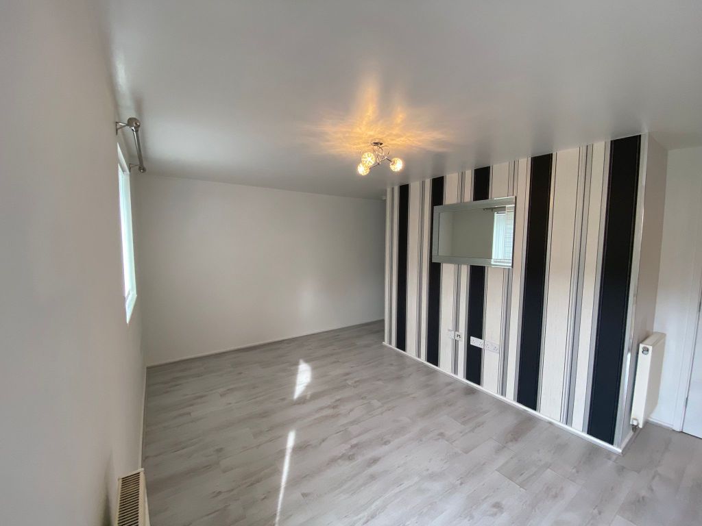 Property photo 3 of 5 Image