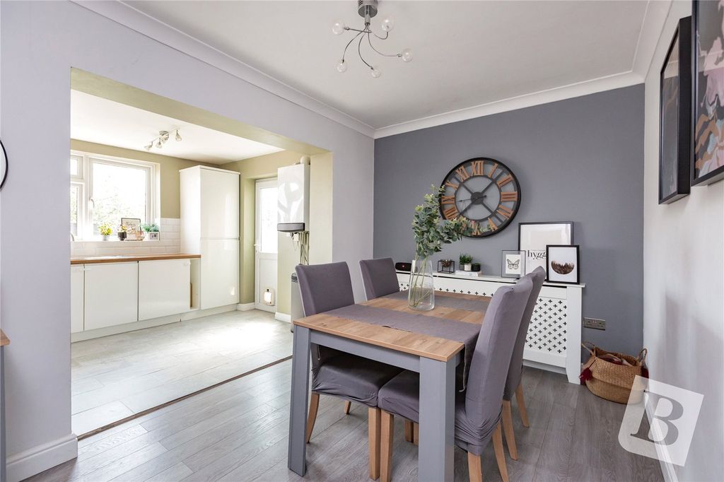 Property photo 2 of 14 Dining Room