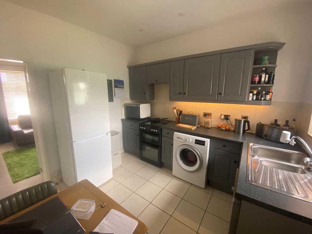 Property photo 3 of 8