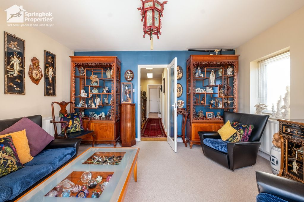 Property photo 3 of 23 Image 3