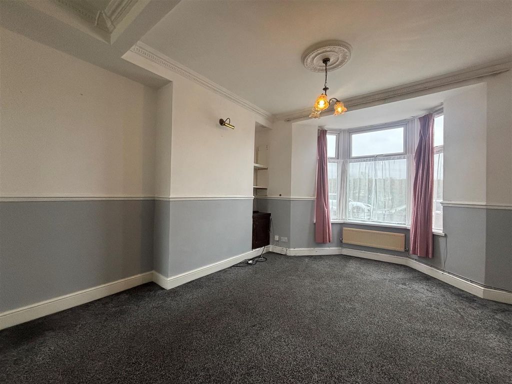 Property photo 3 of 14 1.Jpg