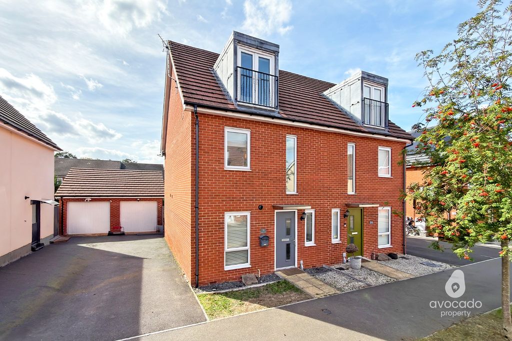 Property photo 1 of 16 5536830