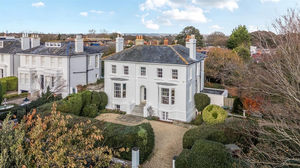 Property photo 1 of 22 1-6916F7038cd3d-1380815-2-69161B3E64655-1.Jpg