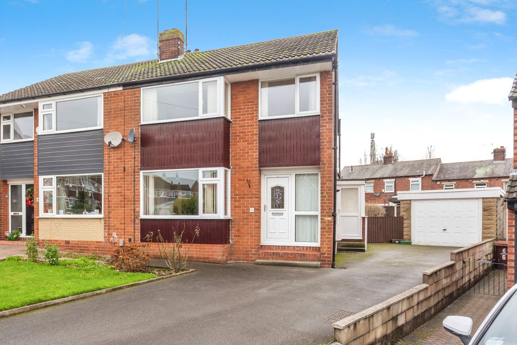 Property photo 1 of 15 The Property