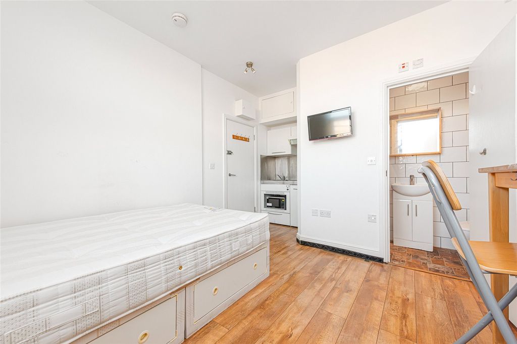 Property photo 3 of 10 Picture No. 03