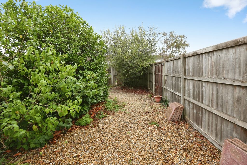 Property photo 2 of 13 Pbox-Img.Jpg