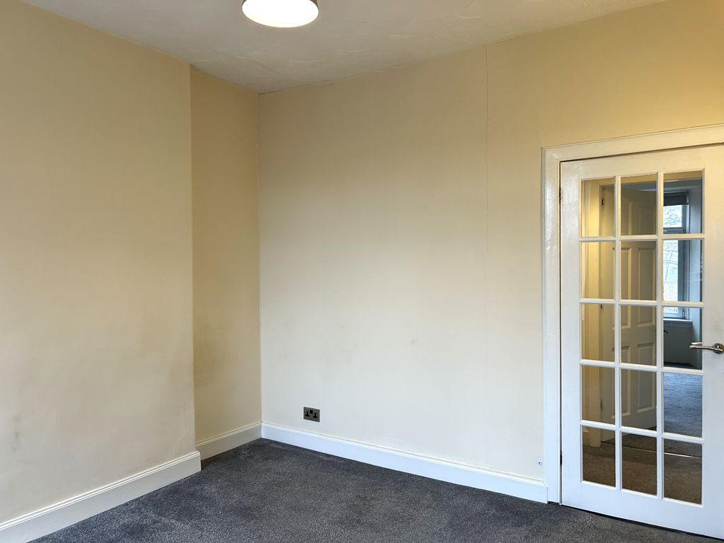 Property photo 2 of 19 02 - Living Room 2