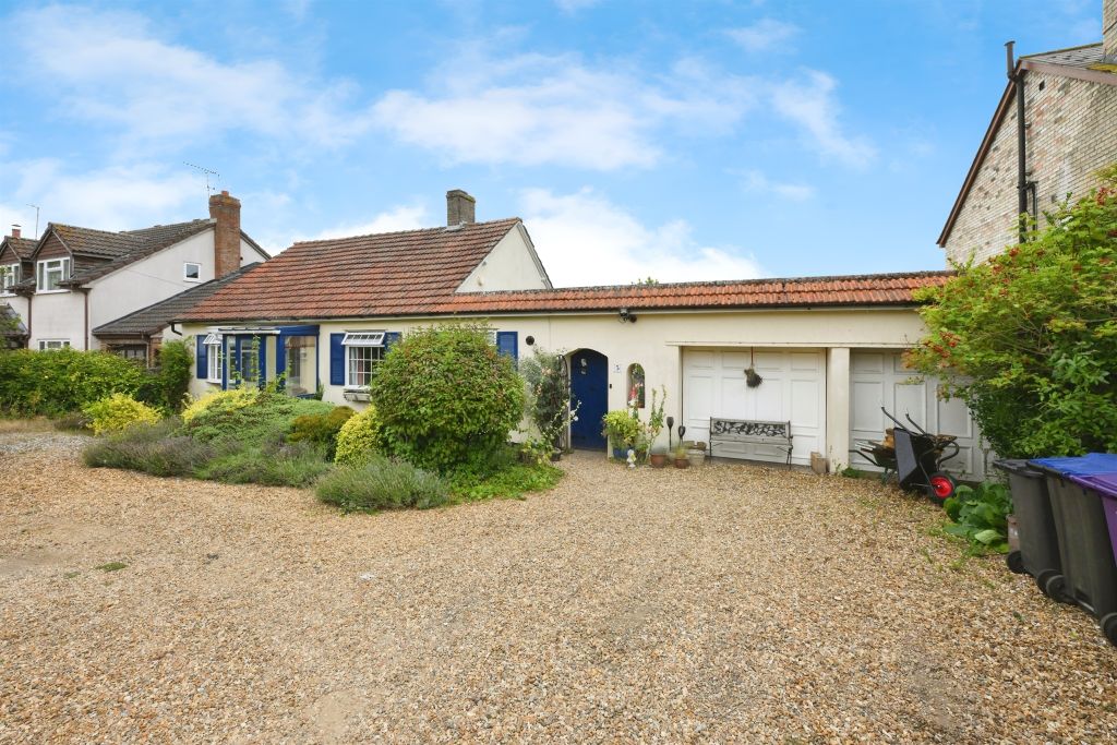 Property photo 1 of 17