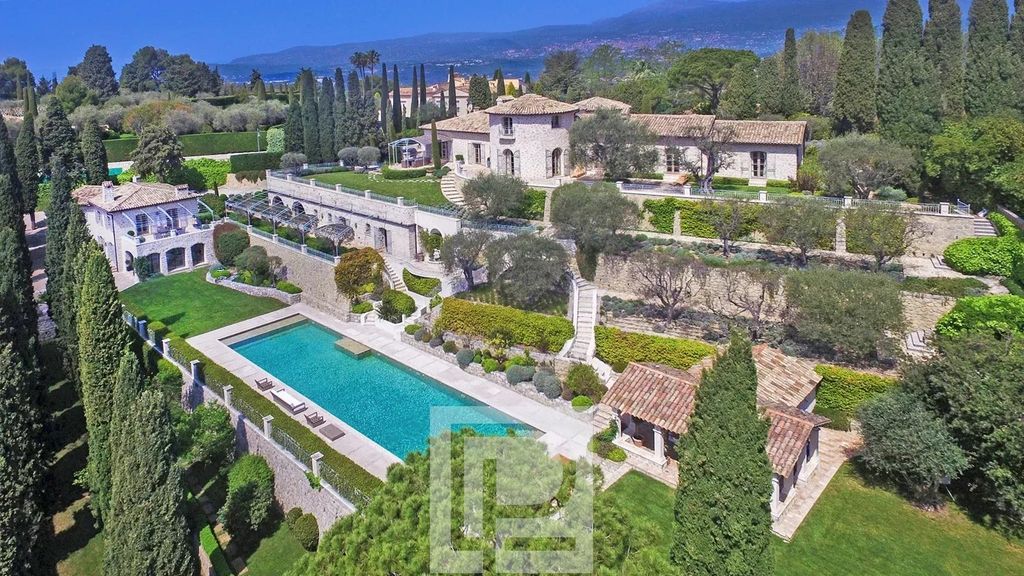 Property photo 1 of 38 Mougins Village – Exceptional Estate – Panoramic Sea Views