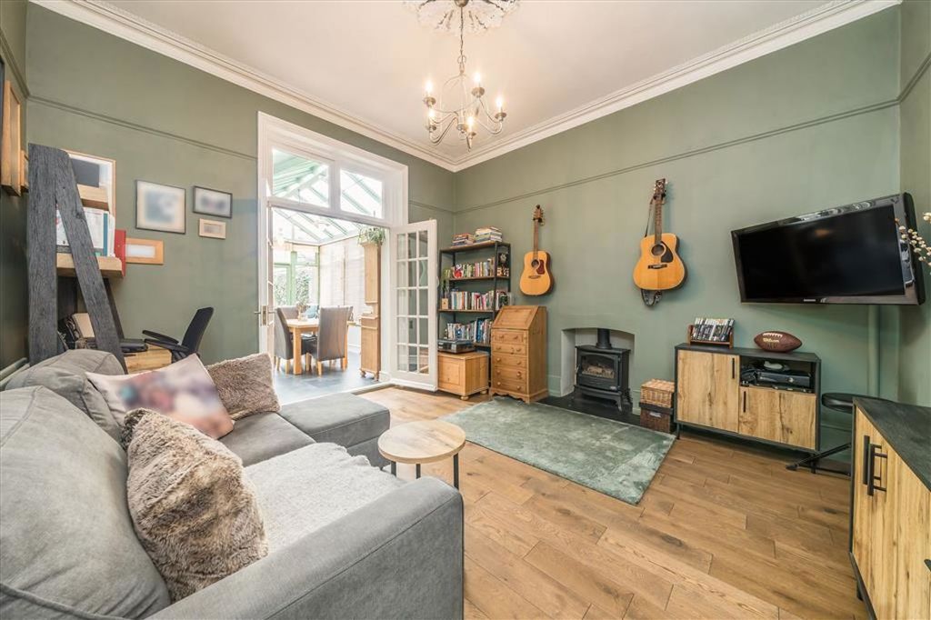 Property photo 3 of 13