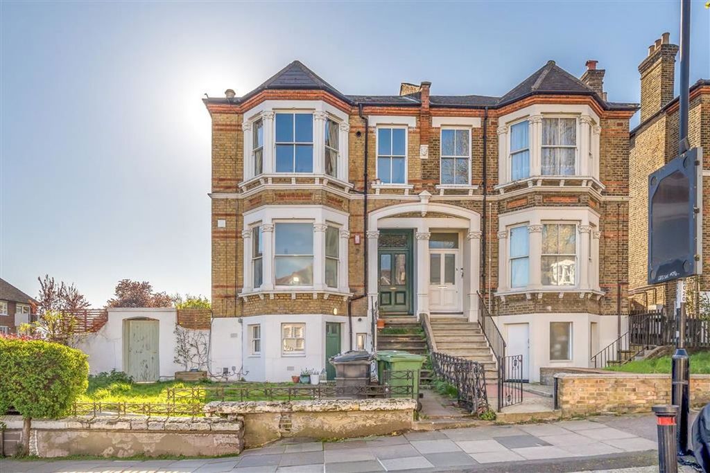 Property photo 1 of 6