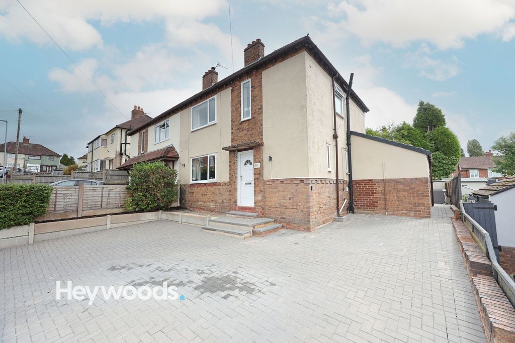 Property photo 1 of 39