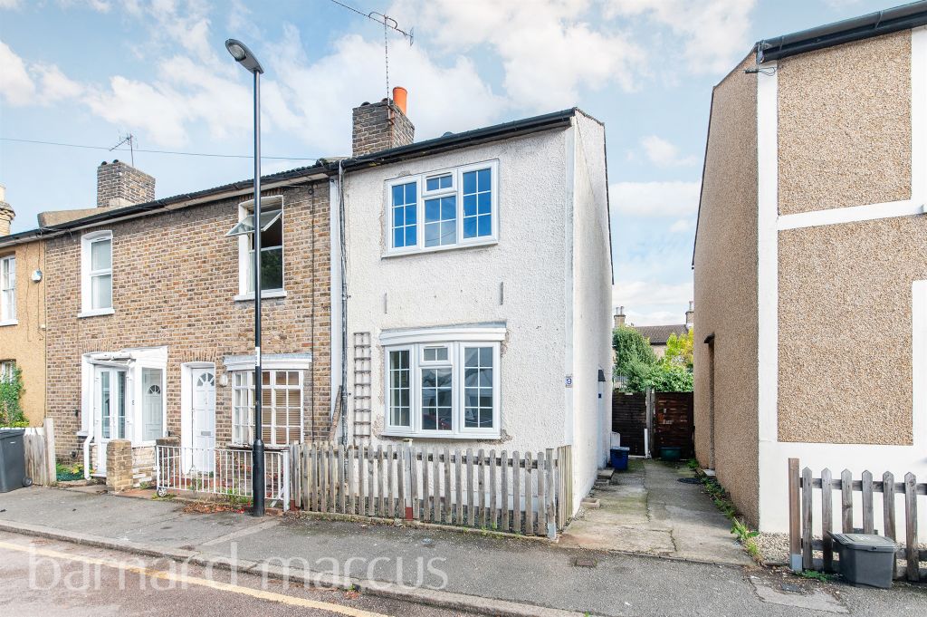 Property photo 1 of 9