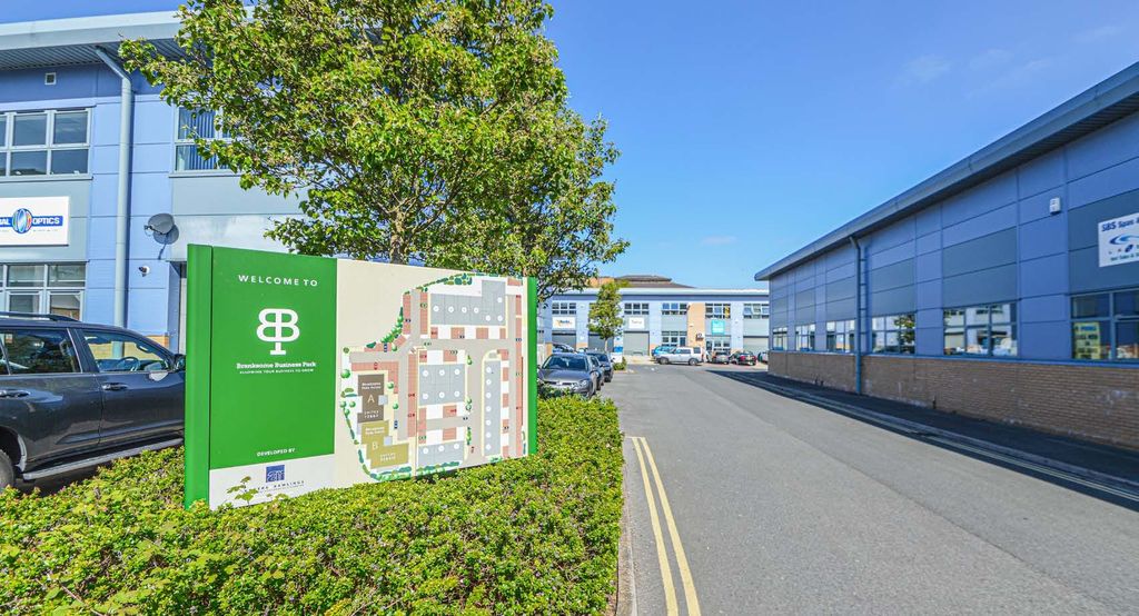 Property photo 3 of 7 Ext 3.Jpg