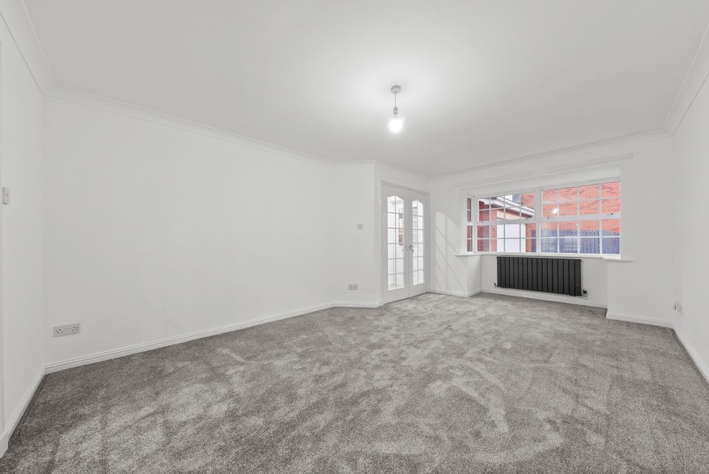 Property photo 2 of 49 Dsc01226