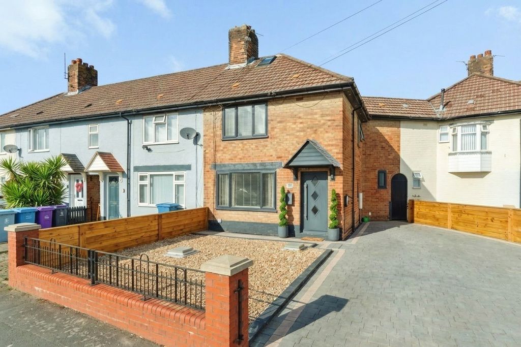 Property photo 1 of 21 Picture No. 32