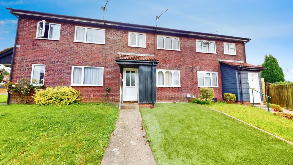 Property photo 1 of 8