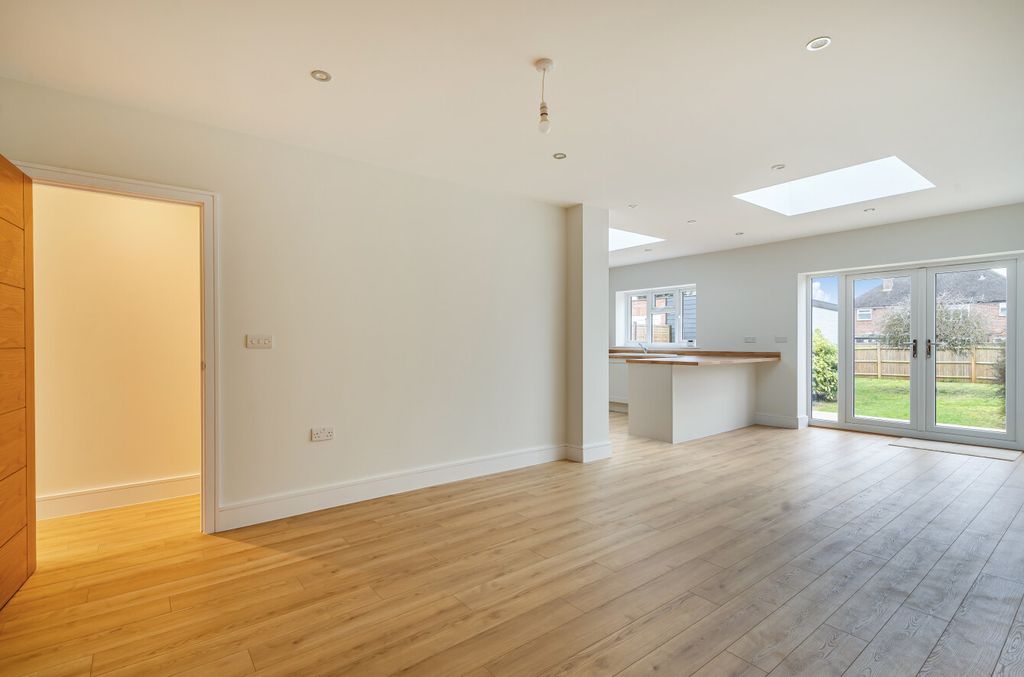 Property photo 3 of 22 1421667-9-69A88A8...