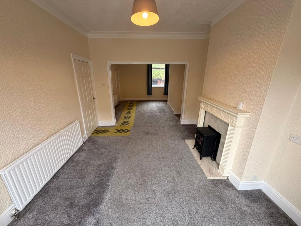 Property photo 3 of 15 Picture No. 21