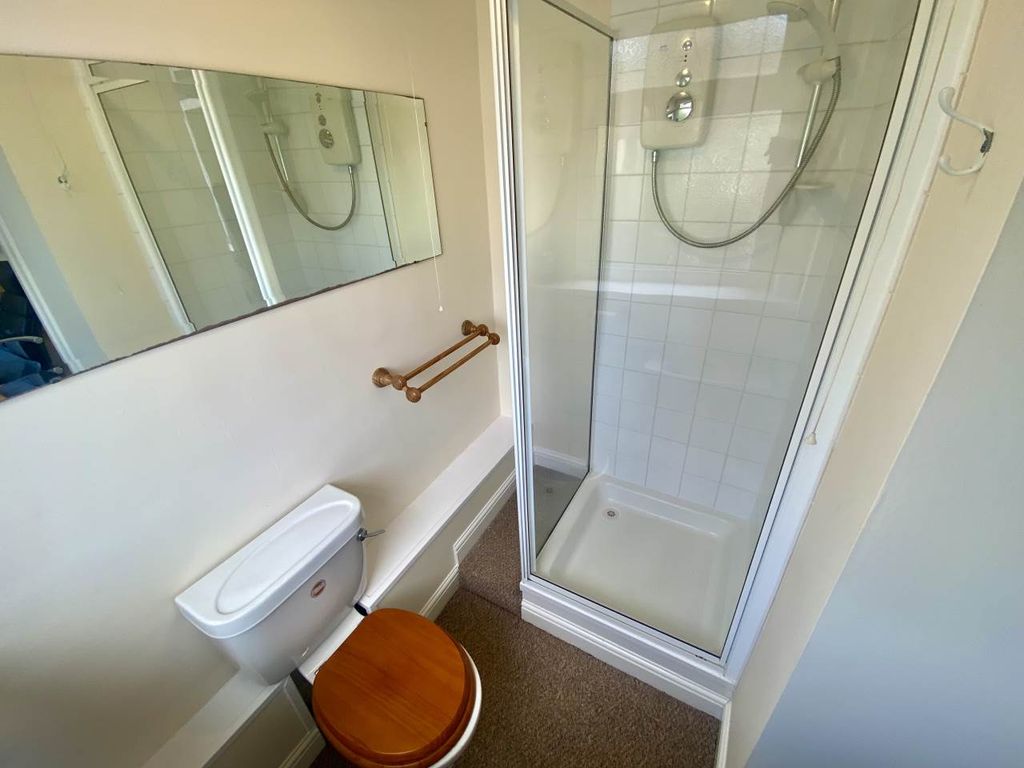 Property photo 3 of 12 Img_4046