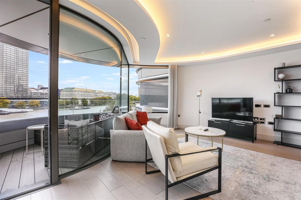 Property photo 3 of 11 Ach_3887.Jpg