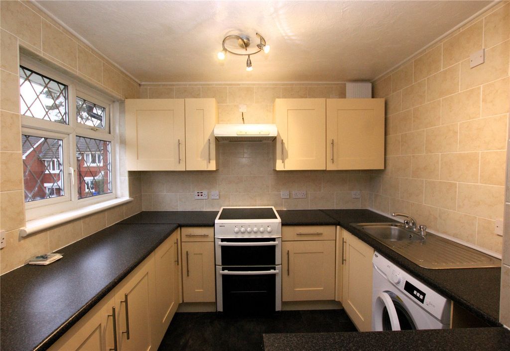 Property photo 2 of 7 Picture No. 03