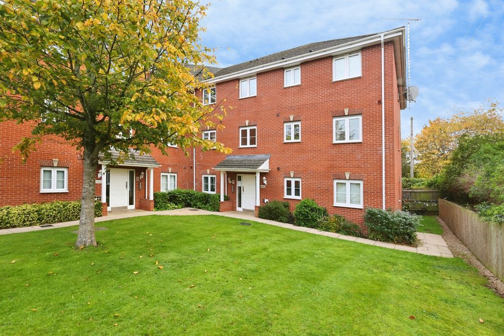 Property photo 1 of 15 Pbox-Img.Jpg