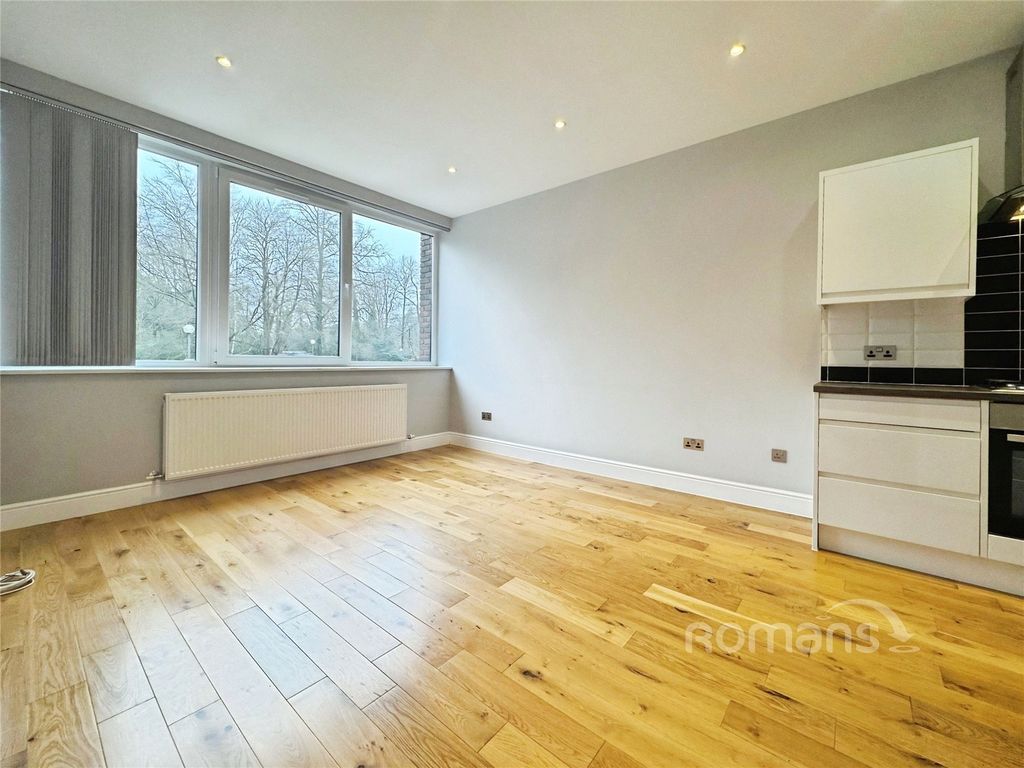 Property photo 3 of 7 Picture No. 08