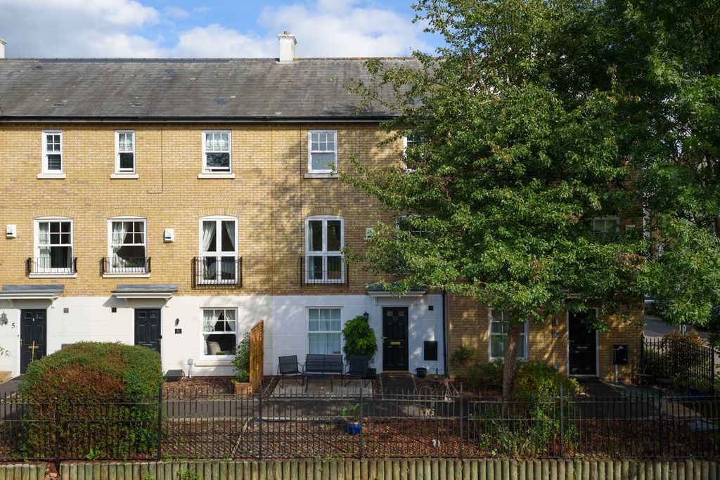 Property photo 1 of 19 4480670