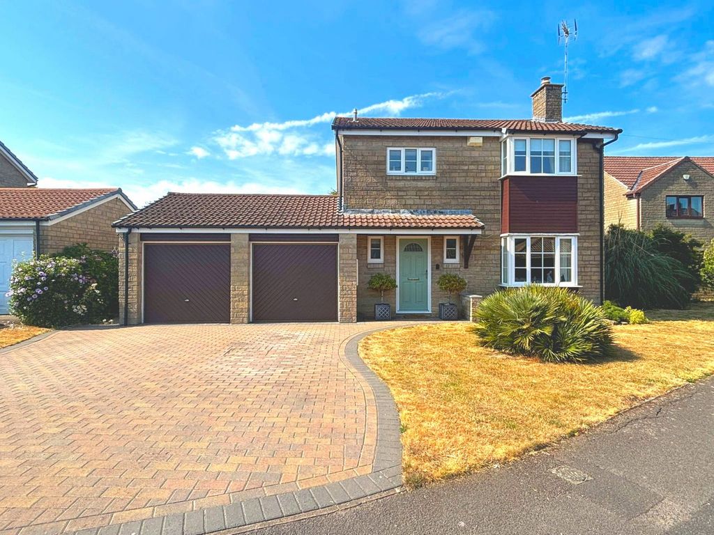 Property photo 1 of 22