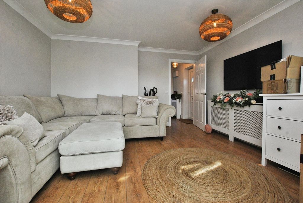 Property photo 3 of 9 Picture No. 01