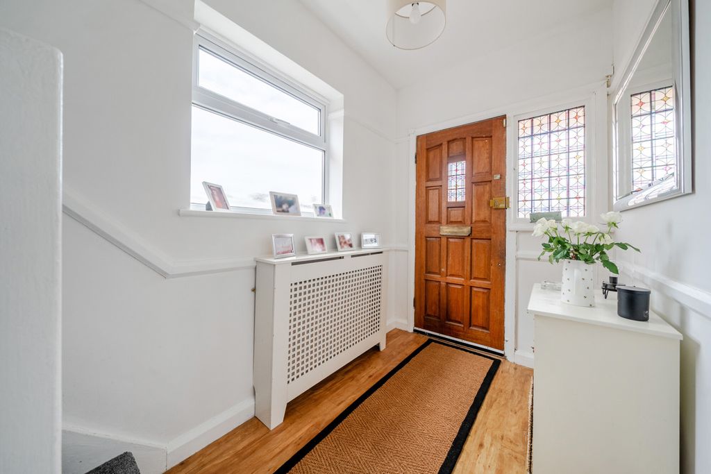 Property photo 2 of 16 1501200-1-6A71c29...