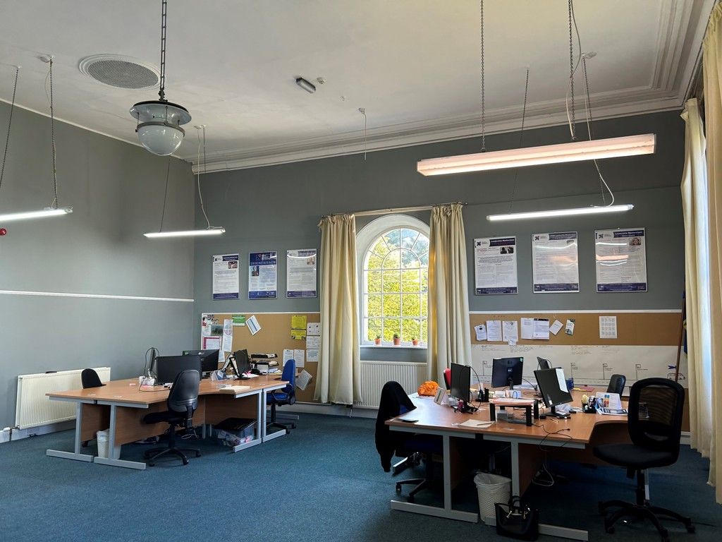 Property photo 2 of 11 Photo 2