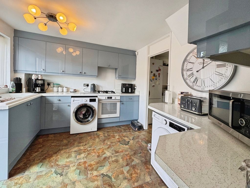 Property photo 2 of 13 Pbox-Img.Jpg