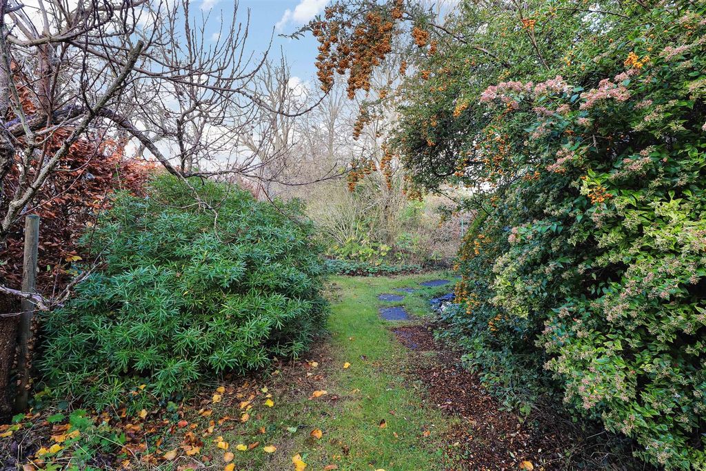 Property photo 2 of 18 Img (19).Jpg