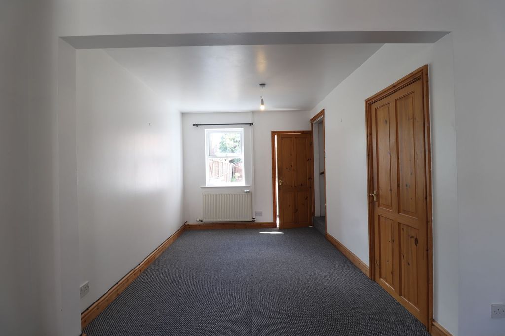 Property photo 3 of 13 Photo 3