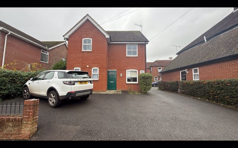 Property photo 1 of 7 Front External