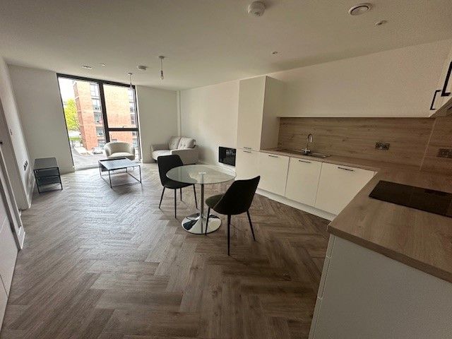 Property photo 2 of 5 Kitchen